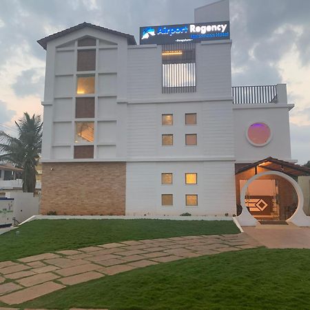 Airport Regency Hotel Devanahalli Exterior foto