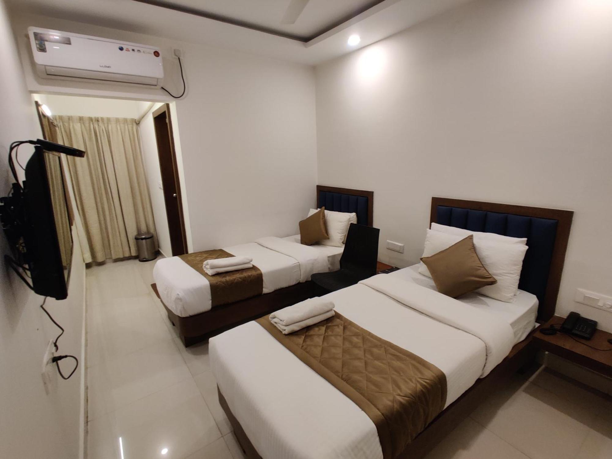 Airport Regency Devanahalli Exterior foto